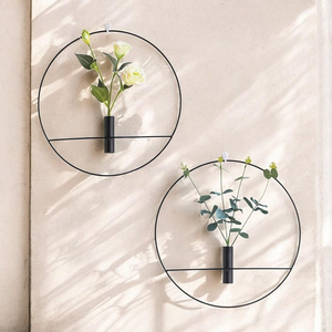 Vase en métal artisanal moderne et écologique, décoration d'intérieur, durable, léger, résistant à la rouille, porte-fleurs d'intérieur - Product Image 4