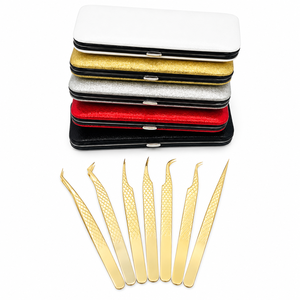 Juego de Pinzas Profesionales de Acero Inoxidable Dorado para Extensión de Pestañas, Kit de Herramientas de Precisión para Volumen e Isolación de Pestañas con Estuche de Cuero PU - Product Image 2
