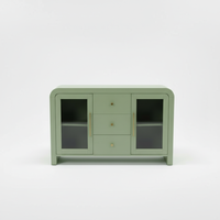 Buffet de salon, console avec trois tiroirs centraux et deux portes latérales vitrées, design moderne, meubles pour la maison