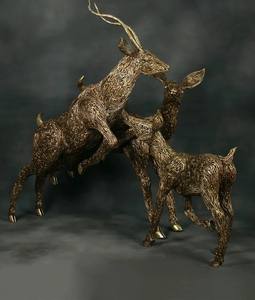 Escultura de Animales Hecha a Mano en Latón Estilo Art Deco, Familia de Ciervos, para Decoración del Hogar - Product Image 1