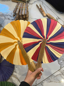 พัดใบปาล์มทำมือแบบดั้งเดิมเป็นมิตรกับสิ่งแวดล้อม สีตามสั่ง ของตกแต่งบ้าน ของขวัญทางธุรกิจ ของที่ระลึก 99 โกลด์ ดาต้า - Product Image 6