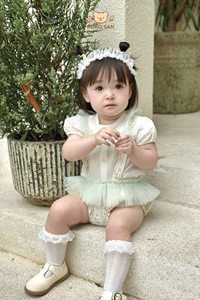 Envío Inmediato: Mono de Niña con Estampado Floral Mini, Estilo Lindo, Cuello Peter Pan, Manga Corta, Ropa para Bebés - SKS11 - Product Image 2