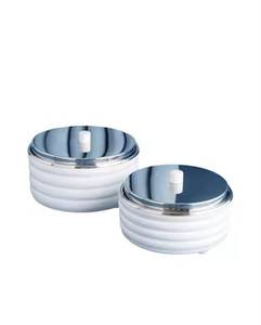 Skies Traders - Recipiente para calentar comida tipo buffet, de madera, con base con incrustaciones de nácar y tapa abovedada de acero inoxidable martillado - Product Image 1