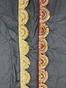 Dentelle en coton brodée de qualité supérieure, fabriquée à partir de fils de coton doux et durables. - Product Image 4