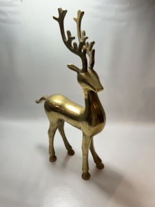 Ensemble de pièces d'échecs modernes en aluminium doré, statues Roi, Reine, Chevalier, sculpture de jeu en métal pour table, décoration d'accent pour la maison et le bureau - Product Image 6