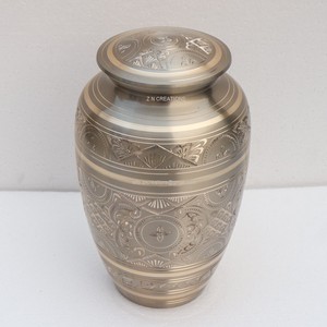Full Engraved Brass Cremation Urn Platinum Finish Customizable Funeral Adult Ashes Urn Indian Urns Manufacturer Wide Range - Product Image 2