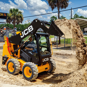 Minicargadora compacta industrial sobre orugas con sistema de propulsión diésel de 74 HP para construcción eficiente - Product Image 2