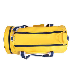 Bolsa de Lona Amarilla TITAN TREAD WEAR con Correas Azules y Asa Superior, Gran Capacidad, Modelo TTW-SB-0001 para Gimnasio y Viajes - Product Image 4