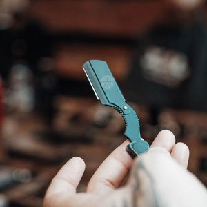 Cut Throat Razor The Cutlass Wooden - Product Image 3
