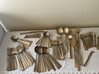 Ensemble de couverts modernes en laiton, finition laquée mate, designs personnalisés, durables, écologiques, pour la maison, les hôtels, les restaurants, les fêtes