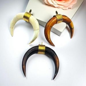 Conjunto de Joyería con Colgante de Cuerno de Animal Hecho a Mano, Chapado en Oro, Ecológico, Estilo Bohemio Unisex para Boda - Product Image 1