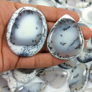 Dendrite cabon ธรรมชาติผสมล็อตโอปอล cabon เรียบไม่ซ้ำกันพลอย Dendrite CAB สายห่ออัญมณี - Product Image 1