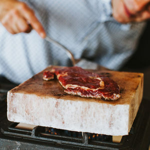Plato con Forma de Ladrillo para una Cocina Hermosa y Decoración del Hogar, Losas Talladas de Sal Rosa del Himalaya Orgánica y Natural - Product Image 2
