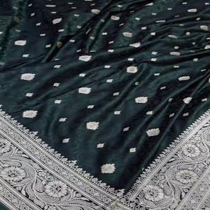 Auténtico Sari de Seda Suave Banarasi Mashru Tejido a Mano con Bordado Fino de Plata Zari Resham Jaal y Borde Tradicional Tejido para Fiesta y Sol - Product Image 1