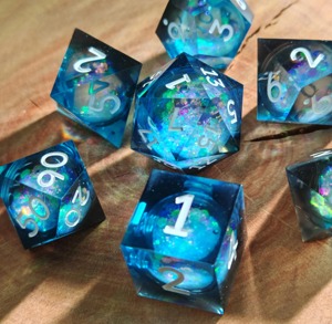 Ensemble de dés en résine prêt à l'emploi avec boîte, dés polyédriques en résine personnalisés pour les jeux de rôle sur table Dungeons and Dragons, dés de jeu en gros - Product Image 2