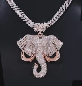 Colgante de Elefante de Plata 925 Bañado en Rodio con Moissanita VVS Engastada en Pavé, Estilo Hip Hop, Lujoso, Unisex - Product Image 1