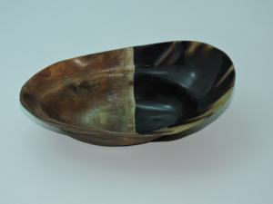 Cuenco decorativo de cuerno de búfalo auténtico de diseño de calidad, cuenco para servir, cuenco para ensalada, a un precio de fábrica muy bajo. - Product Image 2