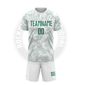 Uniforme de Fútbol de Primera Calidad, Jersey y Pantalones Cortos con Tela que Absorbe la Humedad para Jugadores Activos - Product Image 1