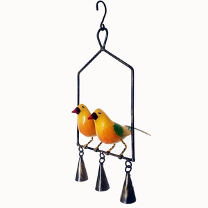 Adornos Decorativos de Pared con Pájaros Metálicos Pintados y Campanas, para Decoración del Hogar, Sala de Estar y Balcón, Precio al por Mayor - Product Image 1