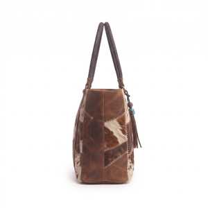 Bolso Tote de Cuero Marrón Estilo Western con Parches de Piel de Vaca, Borla Turquesa y Asas Trenzadas para el Estilo Diario de la Mujer - Product Image 2