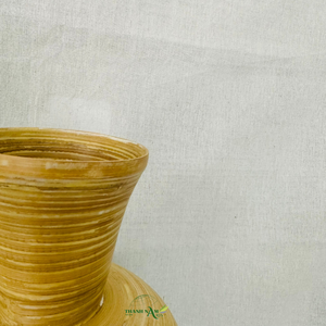 Vases en bambou tissé écologiques, design minimaliste moderne, couleur et logo personnalisables, pour décoration de table - Fabriqué au Vietnam - Product Image 4