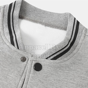 Chaqueta Varsity de Invierno para Hombre con Diseño Clásico, Forro Suave y Ajuste Cómodo, Perfecta para Uso Casual - Product Image 3