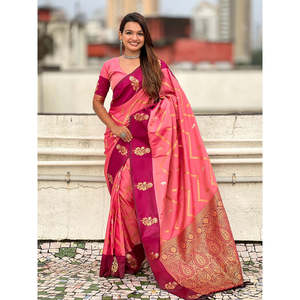 ชุดราตรีผ้าไหมสีชมพูอ่อน แนว Dusty Concept ลายซิกแซก ปักดิ้นซารี - Product Image 6