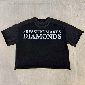 Camiseta Glory con estampado personalizado Sun Fade y pedrería, calidad premium, 100% algodón, cuello doble, media manga, para streetwear. - Product Image 2