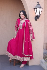 HENIXA CREATION Ensemble Anarkali Robe Longue et Dupatta en Tissu Faux Blooming, Coupe Ajustée, Longueur Ras du Sol, Tenue Traditionnelle Musulmane pour - Product Image 4