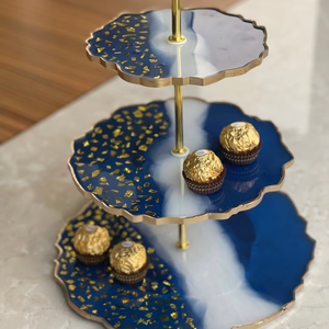 Support à gâteau en résine haut de gamme, fait main, pour la présentation de desserts lors de fêtes, mariages et décoration intérieure, vente en gros - Product Image 1