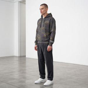 En gros, Survêtement unisexe avec sweat à capuche oversize en polaire respirante à sublimation numérique, couleur dégradée rétro, 65% Hiver - Product Image 4