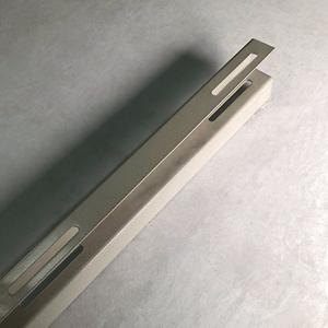 Support extérieur pour climatiseur 3HP, finition premium, en acier cornière laminé à chaud, couleur crème, surface lisse, haute résistance à la corrosion, Vietnam - Product Image 4