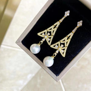 Boucles d'oreilles en argent pur S925 de luxe léger, perles naturelles rondes de 10-11 mm avec légère imperfection, cadeau, vente en gros du fabricant - Product Image 1