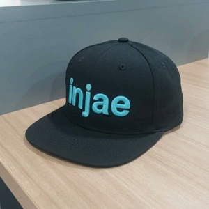 Casquettes de golf personnalisées OEM à 6 panneaux, broderie 3D, visière plate structurée, ODM, faible MOQ, usine de casquettes - Product Image 2