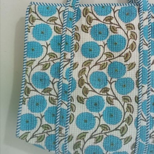 Custom <b>Block</b> Print Quilted Cotton Bohemian Lady Vintage Fashion Waterproof Tote Bag Chain Shoulder Strap Large Capacity Handmade - Product Image 3