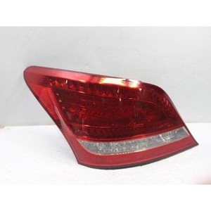 Luz Trasera Izquierda Usada Equus 924013N000 - Product Image 1