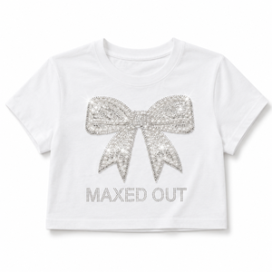 T-shirt chic et décontracté en coton pour femme avec broderie de sequins personnalisée, coupe courte élégante, idéal pour l'été, avec strass et personnalisation OEM - Product Image 5