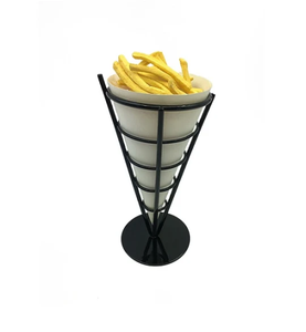 Cornet à glace en métal au design mignon pour la présentation alimentaire lors de mariages royaux, idéal pour une utilisation artisanale, au meilleur prix, artisanat naturel - Product Image 1