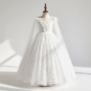 ชุดเดรสเจ้าหญิงสีขาวระบายหลายชั้น แต่งดอกกุหลาบที่เอว สำหรับงานแต่งงาน งานวันเกิด งานเลี้ยง ขายส่ง - Product Image 1