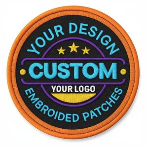 Patch brodé personnalisé avec logo de marque, badge en tissu, applique brodée thermocollante pour vêtements - Product Image 3