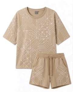 Ensemble décontracté d'été pour femme, t-shirt à manches courtes et col rond surdimensionné et short à taille élastique, respirant et imprimé - Product Image 2