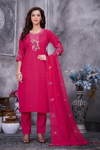 Conjunto de Kurta, Pantalón y Dupatta de Seda Romana para Mujer con Bordado Multihilo y Trabajo Manual |   Colección Boutique - Product Image 1