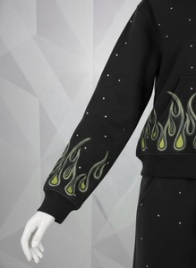 Conjunto de Chándal de Alta Calidad con Logotipo Estampado con Efecto Desgastado por el Sol y Pedrería para Hombre y Mujer, Conjunto de 2 Piezas - Product Image 4