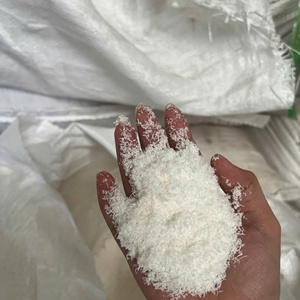 มะพร้าวอบแห้งไขมันต่ำ เกรดละเอียด ขายส่งจากเวียดนาม/ มะพร้าวอบแห้งไขมันต่ำ เกรดปานกลาง - Product Image 3