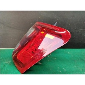 Luz Trasera Derecha Usada Taurus DG1Z13404AA - Product Image 2