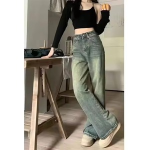 Pantalon baggy pour femme, avec une structure à jambes larges et une taille flexible pour un port confortable et tendance - Product Image 6