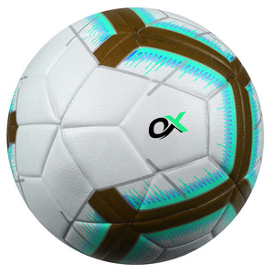 Ballon de football gonflable léger en cuir PVC/PU thermocollé de haute qualité, écologique, avec vessie en butyl, fabriqué par Oxva Industries - Product Image 6