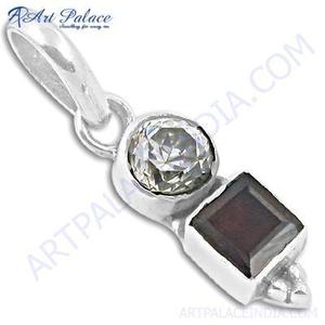 Pendentif en argent de créateur célèbre avec colliers fins de pierres précieuses Cz et grenat - Product Image 1