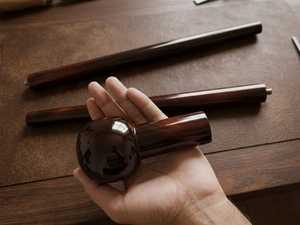 Canne de marche en bois avec embout en boule et pointe en caoutchouc, accessoire domestique durable - Product Image 2