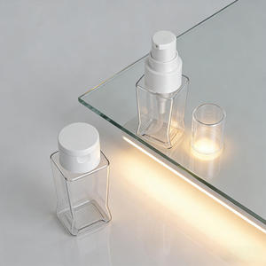 Vente en gros de flacons plats en plastique PET de 30 ml (1 oz) avec pompe pulvérisatrice pour les soins de la peau, les huiles capillaires, les lotions, emballage personnalisé (couleur personnalisée) - Product Image 3